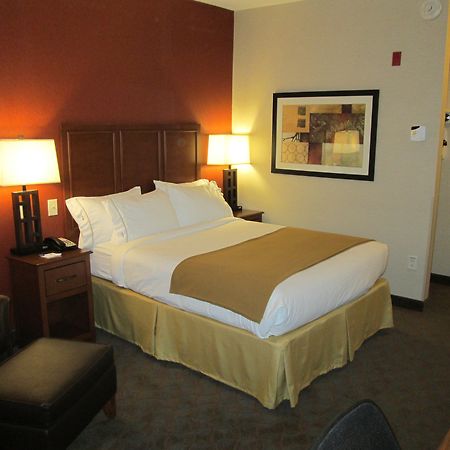 Holiday Inn Express & Suites Paducah West By Ihg Экстерьер фото